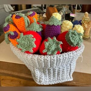 Brand new Crochet Vegetable basket with 38 Handmade vegetables with basket ￼ ￼